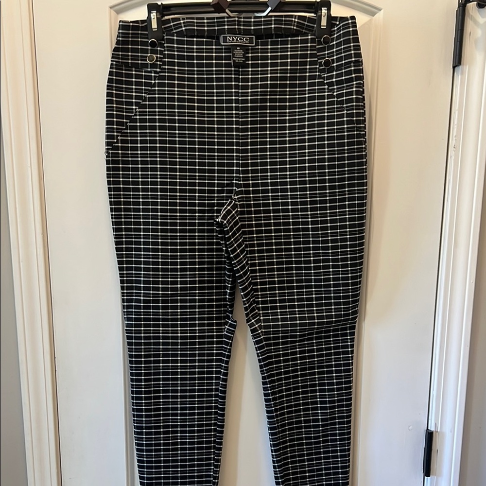 NYC Black and White Checkered Women’s Pants
